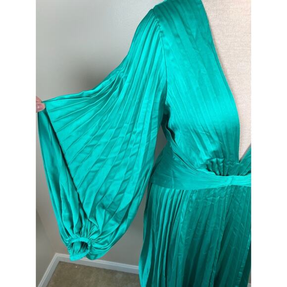 Acler Palms Pleated Long Sleeve Asymmetric Satin Green Midi Dress Sz 6 - Picture 7 of 11